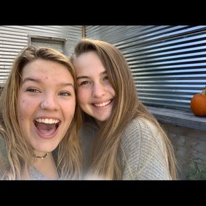 Meet your Posher, Anna